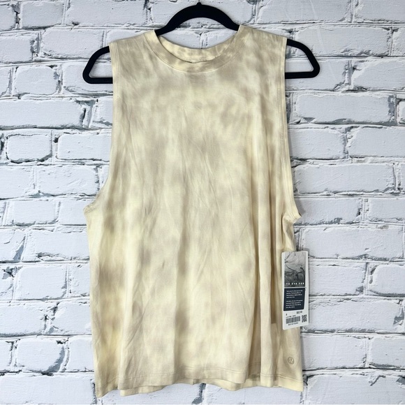 Lululemon NWT All Yours Tank Tie Dye Top Marmoleado Tie Dye Lemon Chiffon Size 4 - Picture 2 of 11